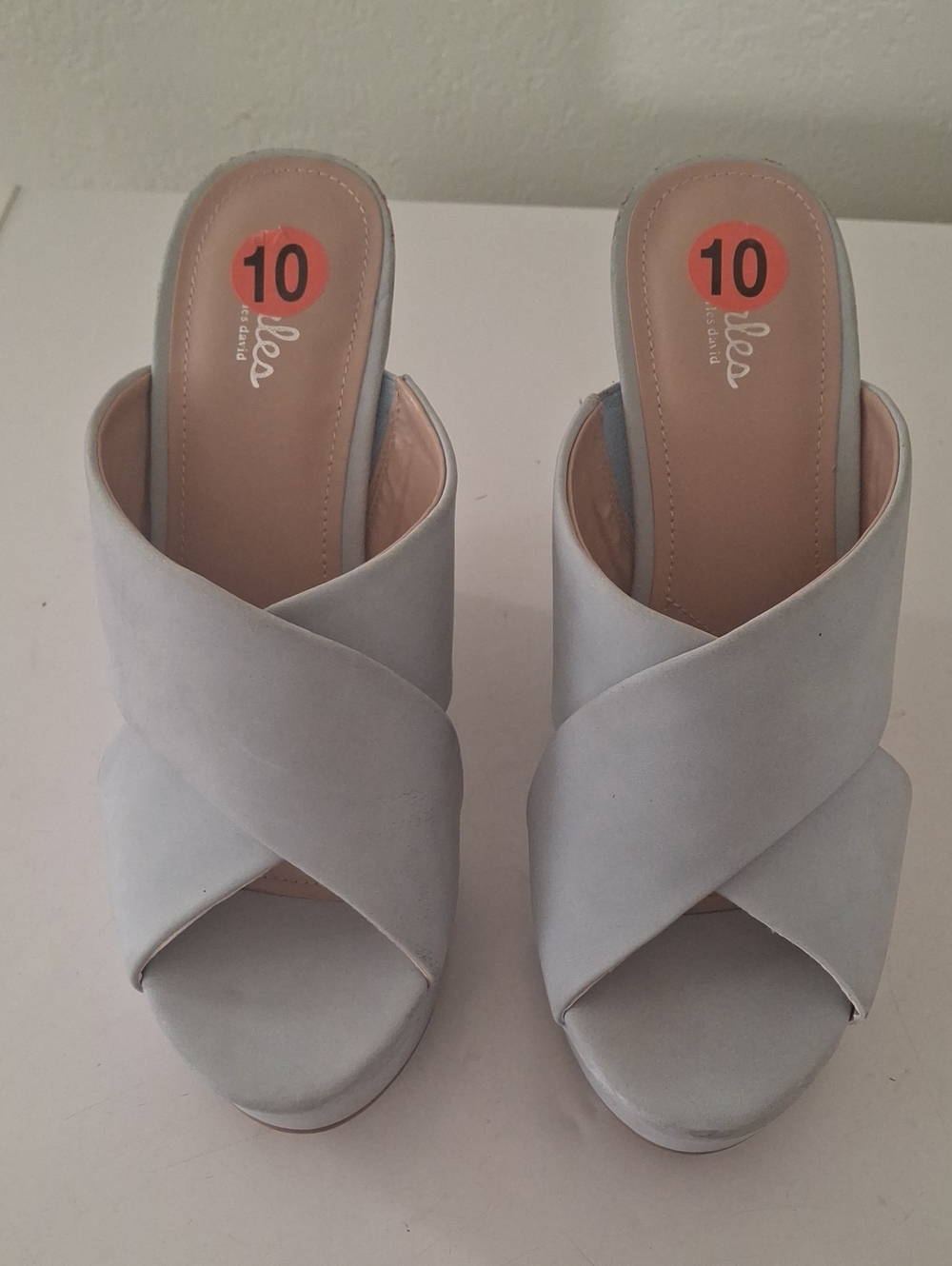 Charles David Pale Gray Crossover Open-Toe Mules